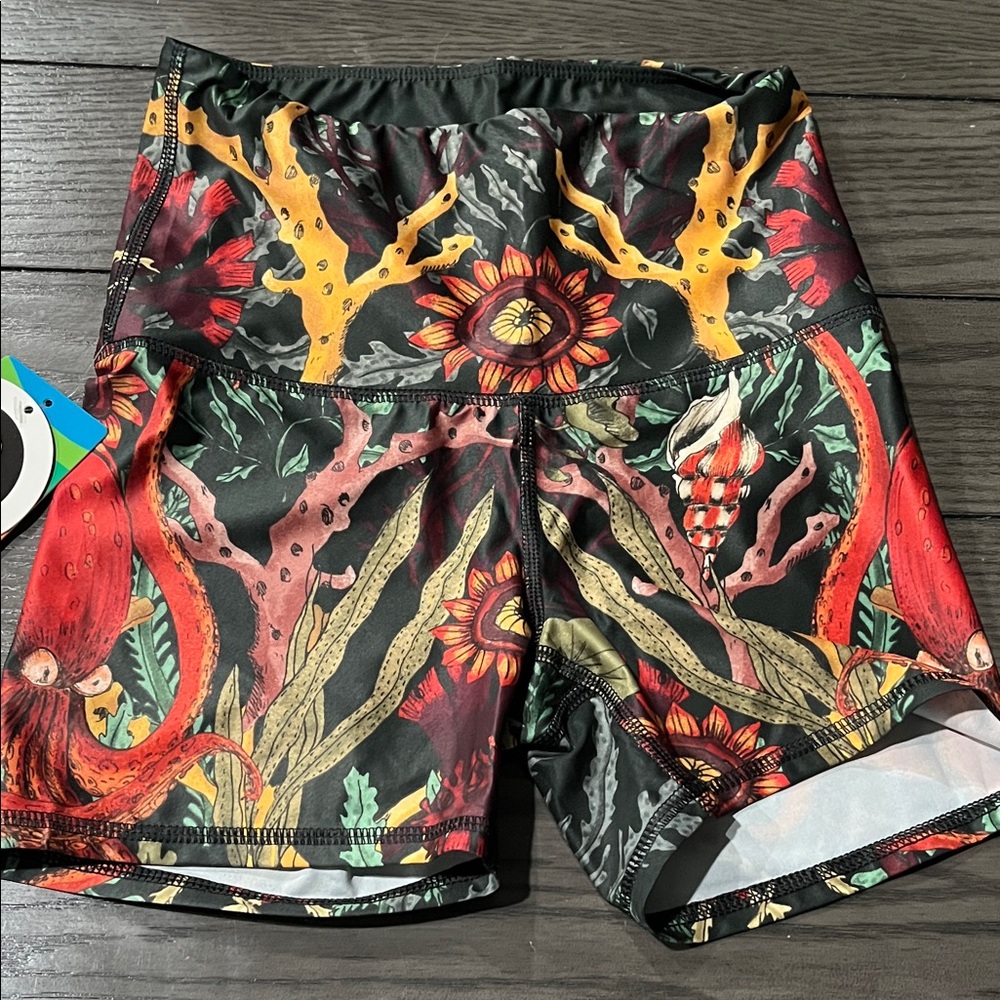 NWT Yoga Democracy Coral Reef Shorts